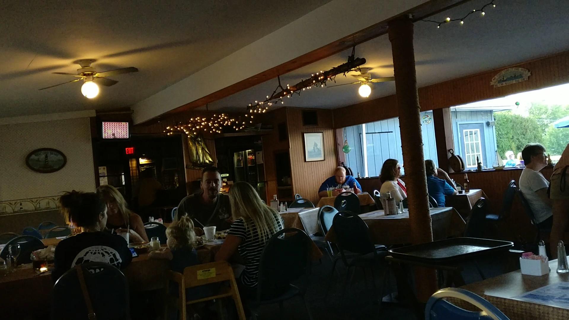Johnnie's Pier 31